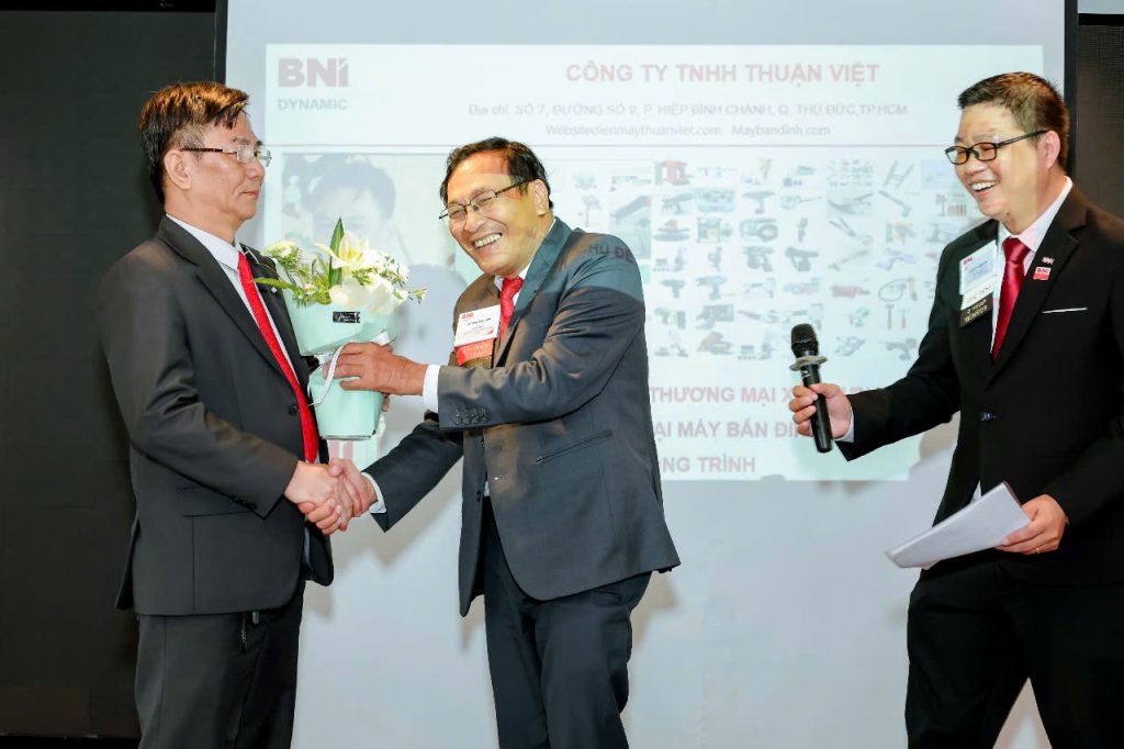Thuận Việt